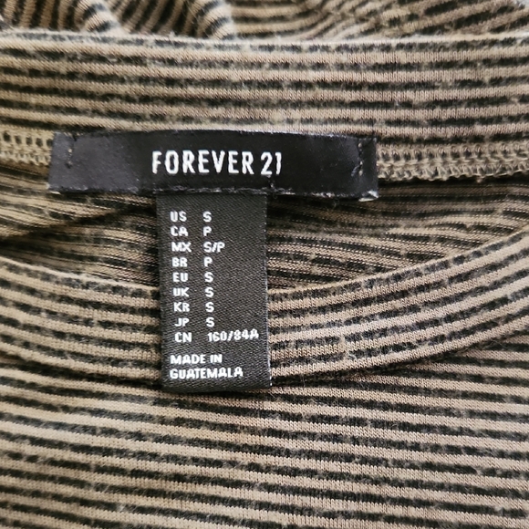 Forever 21 Black and Gray Striped Short Sleeve Dress - Picture 2 of 3
